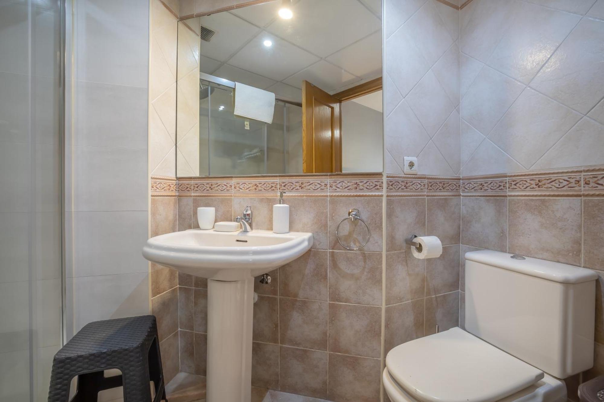 Coral & Apartment & Parking قرطبة المظهر الخارجي الصورة